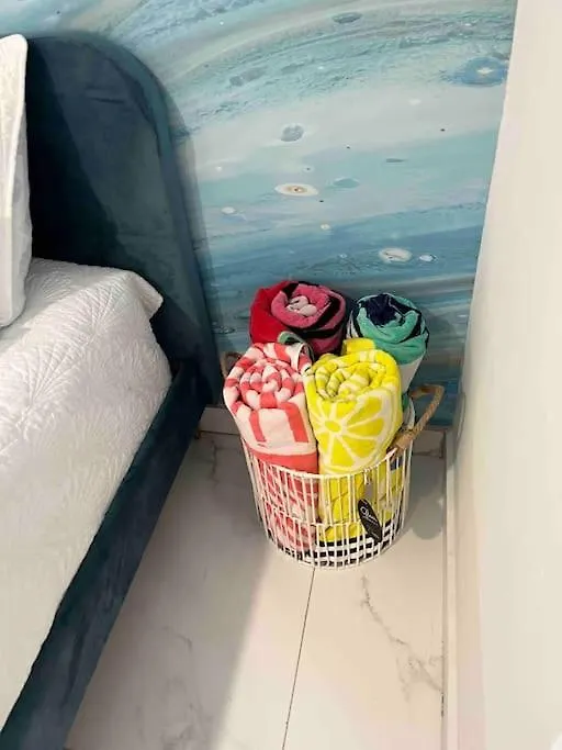 Beautiful Ocean Blue Love Oceanfront Apartment Fajardo